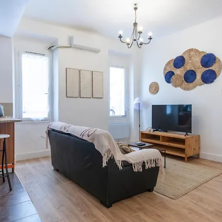 Апартаменты Incroyable Sur Le Port Avec 3 *
